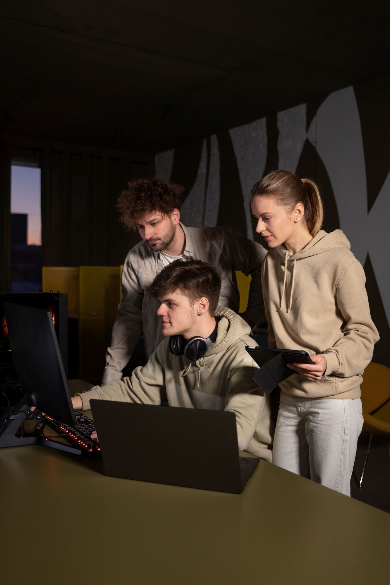 team-working-animation-project team-working-animation-project